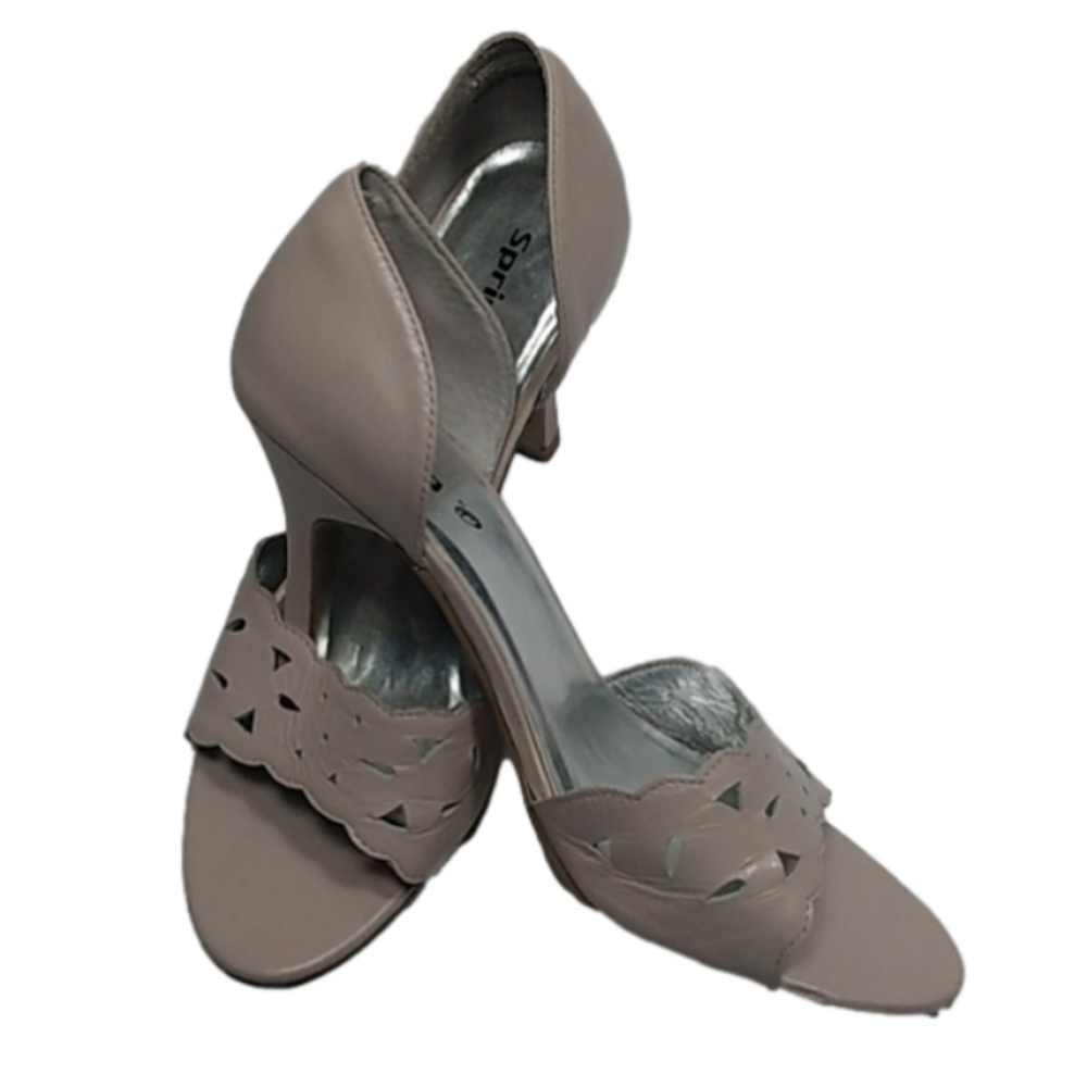 Spring heels size 6.5 peach